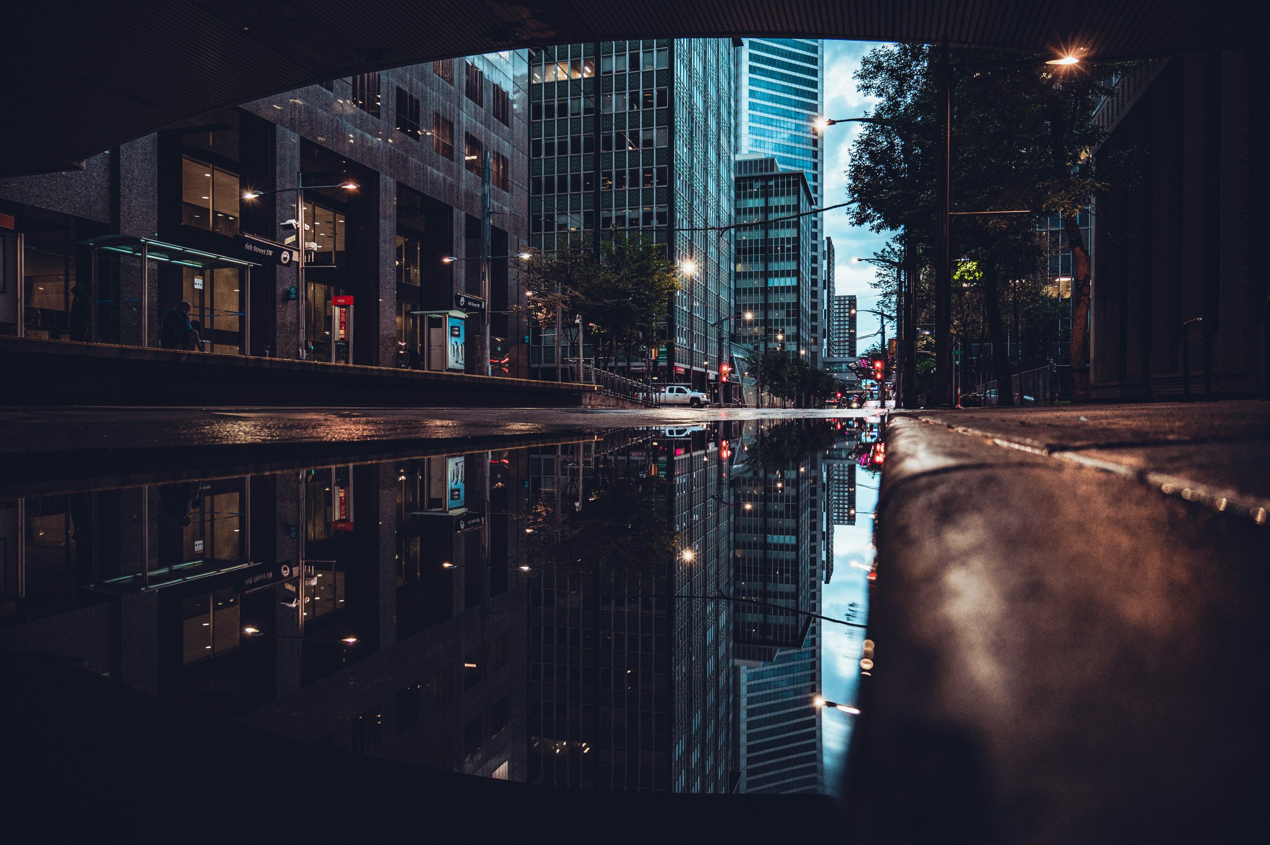 Picture of a rainy city
